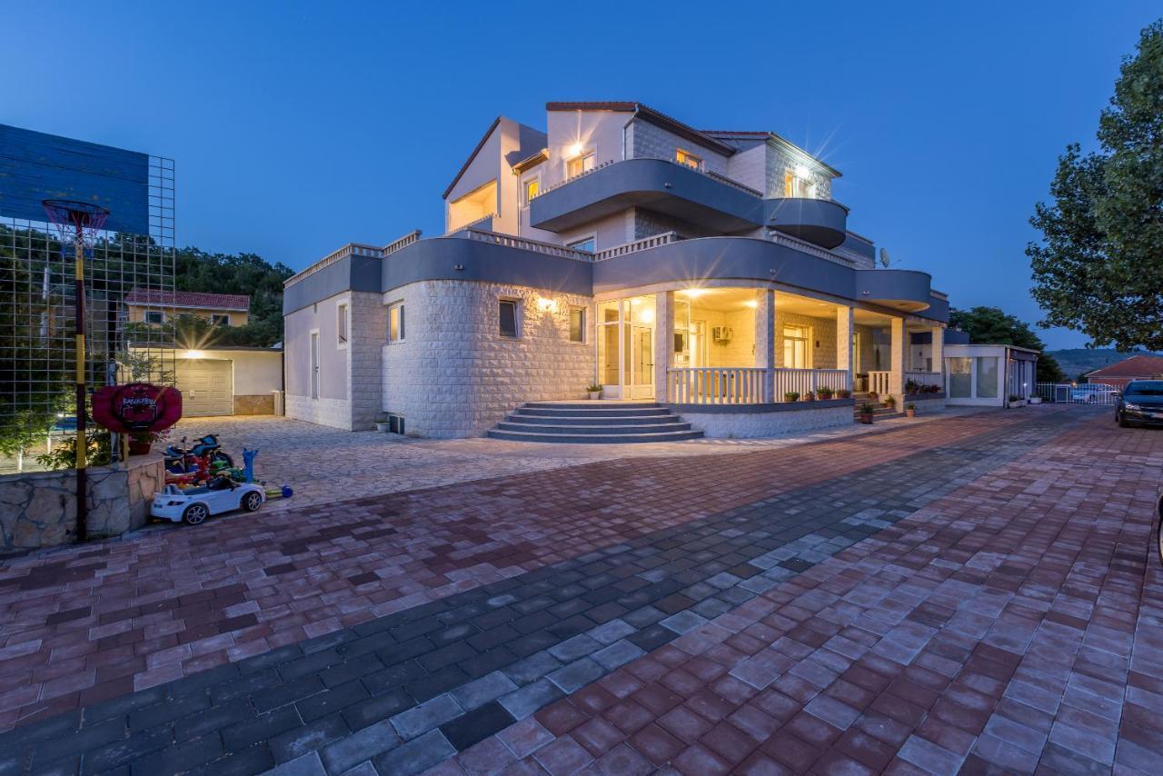 Apartments Ana Umljanovic Luaran gambar