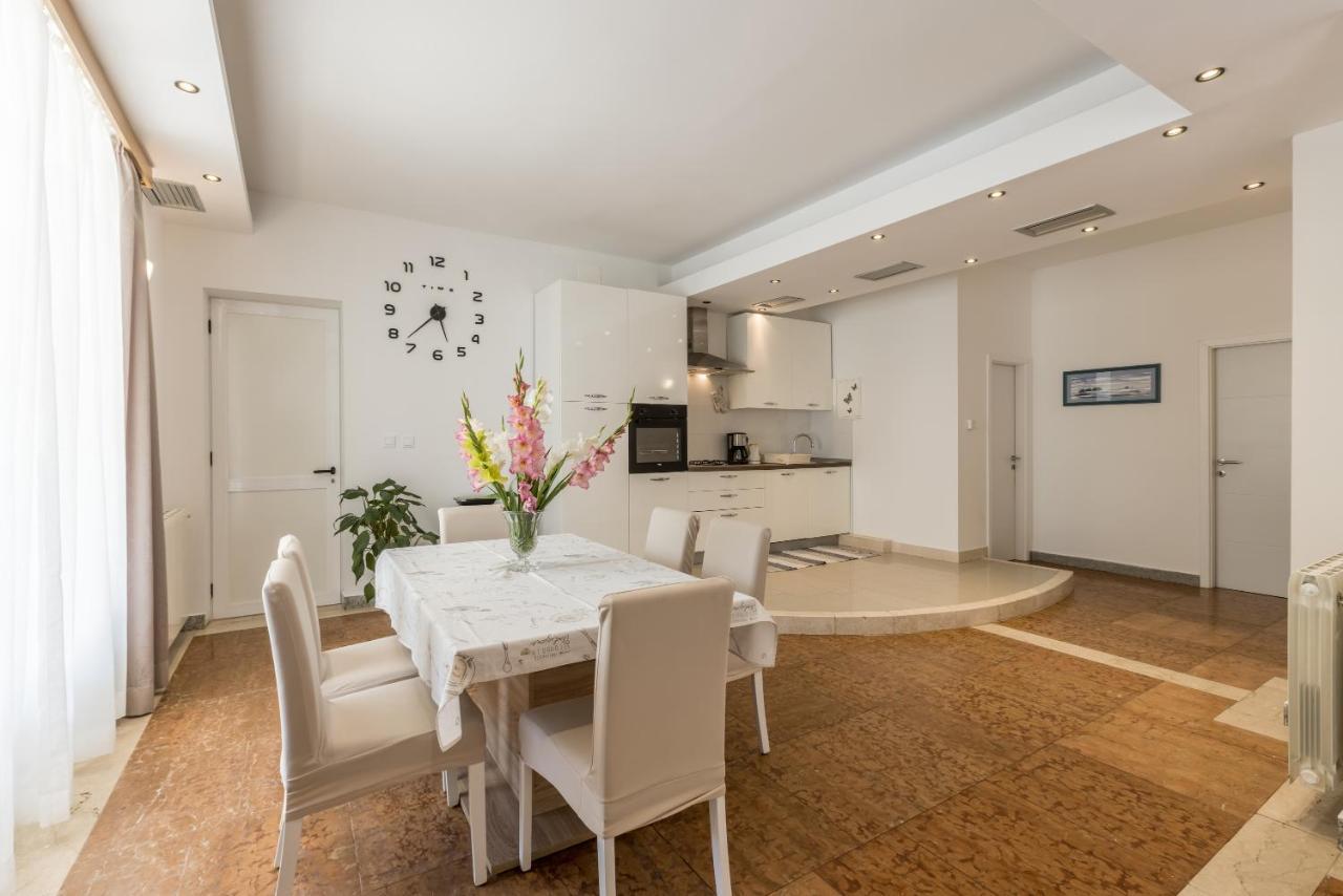 Apartments Ana Umljanovic Luaran gambar